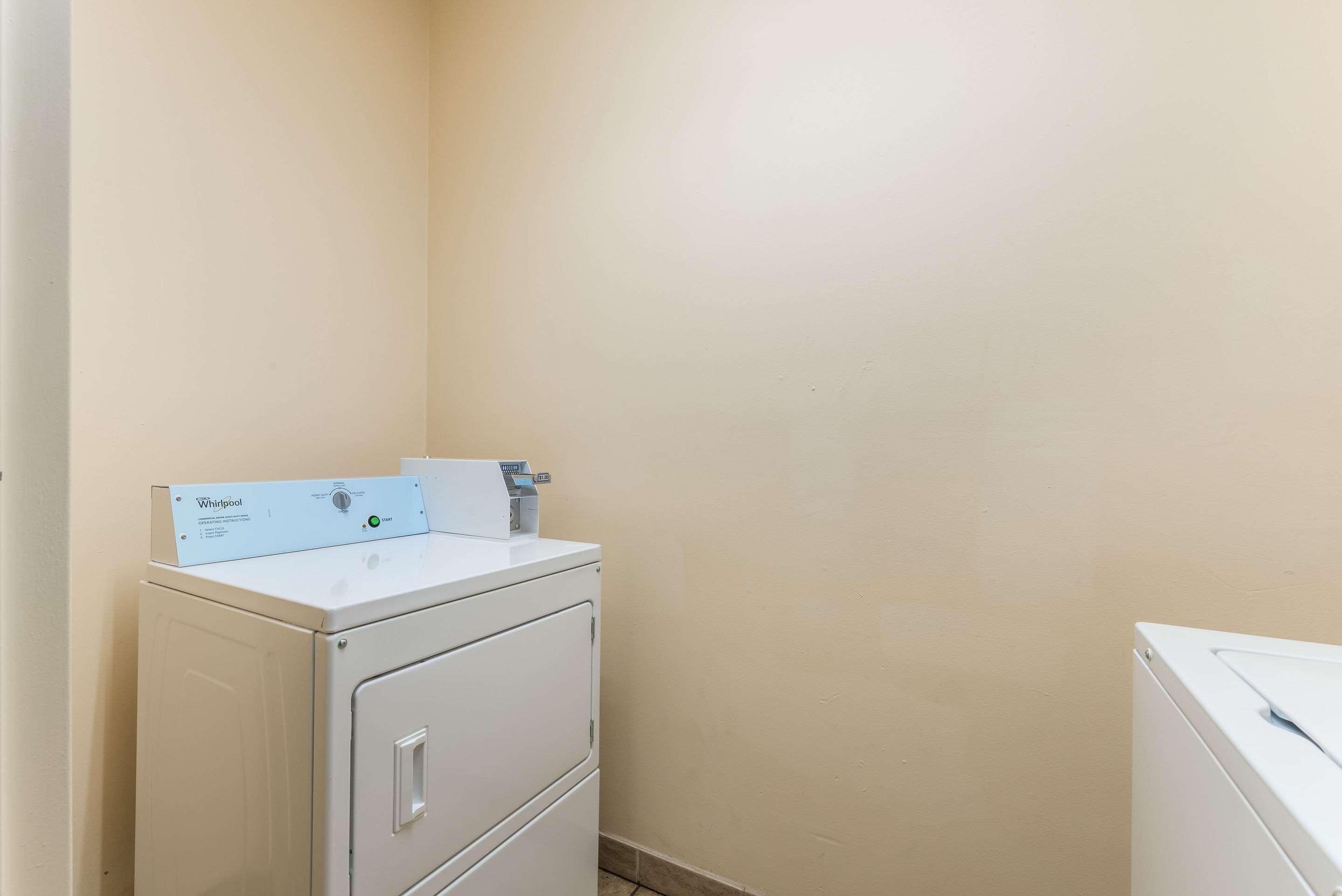 Quality Inn Huntersville Near Lake Norman Ngoại thất bức ảnh
