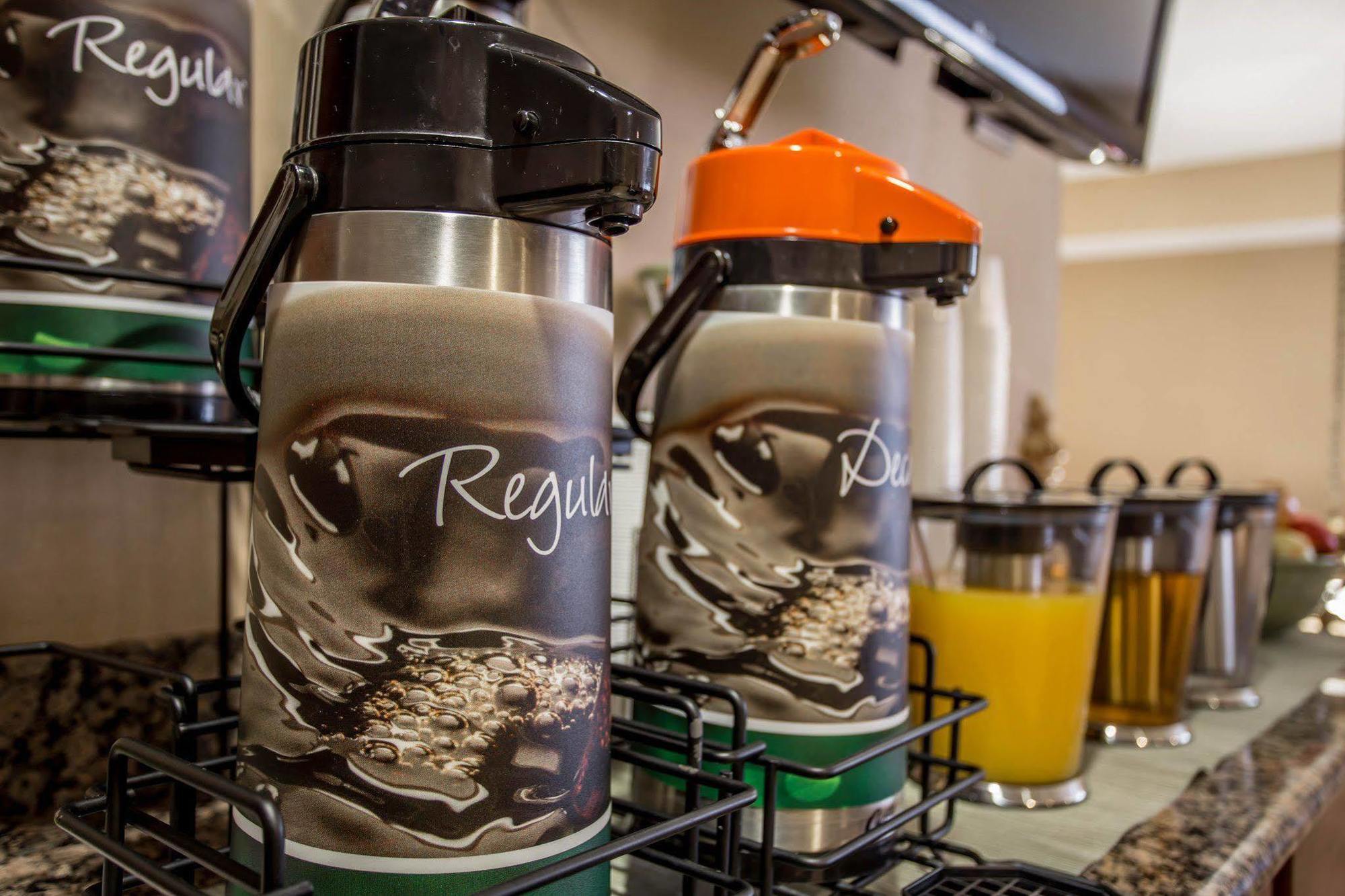 Quality Inn Huntersville Near Lake Norman Ngoại thất bức ảnh